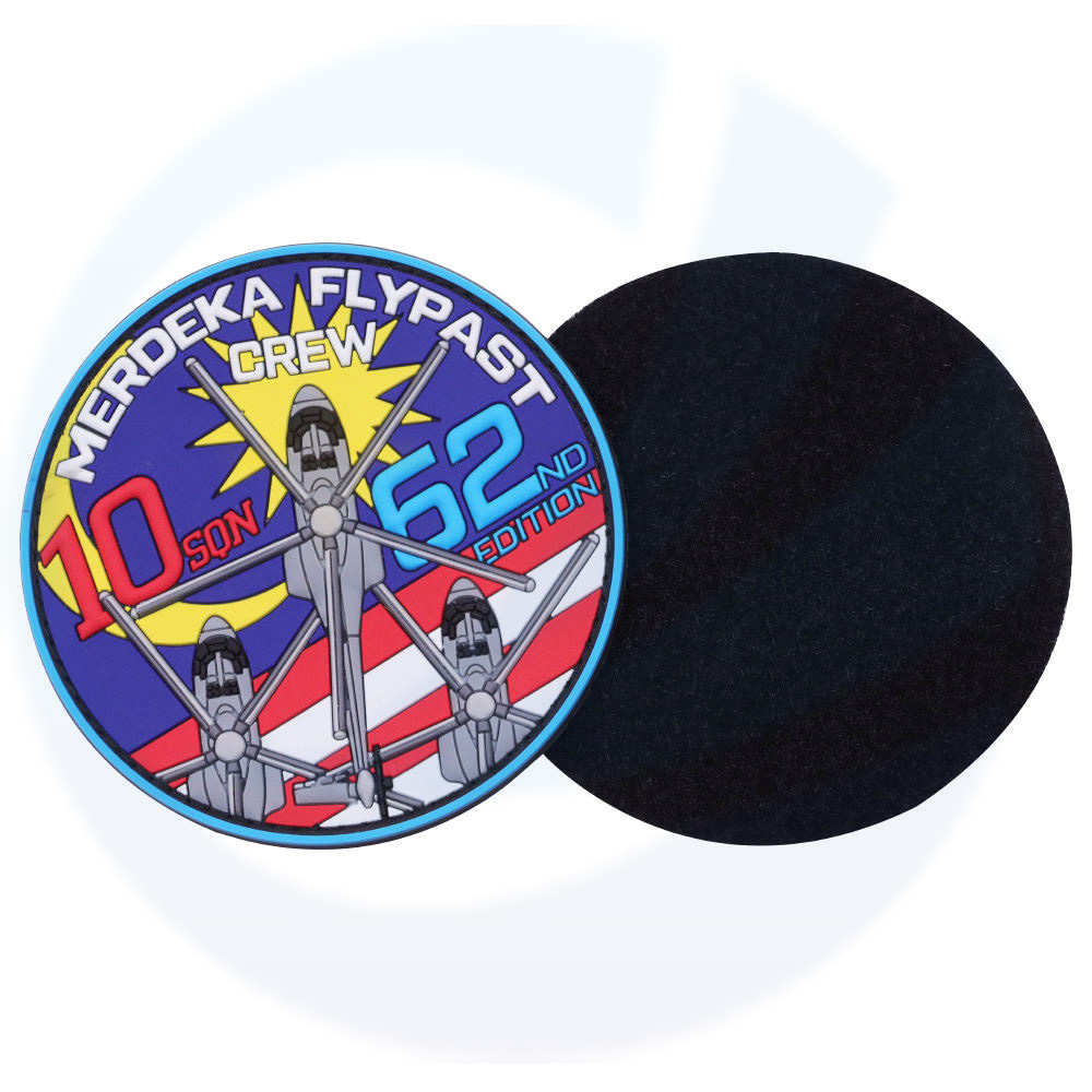 TAPPO PVC patch logo personalizzato Premere il ferro cucitura su badge in gomma in rilievo silicone morbido 3D in gomma 3D PVC patch per abbigliamento