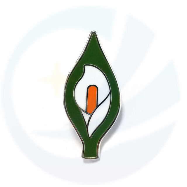 Custom 25mm 30mm 40mm Irlanda Irlanda Pasqua Lily Metal Senamel Pin Fabbriche