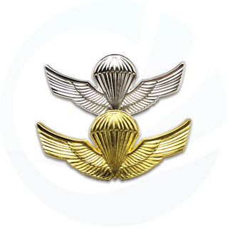 braccio oro grande distintivo della polizia militare