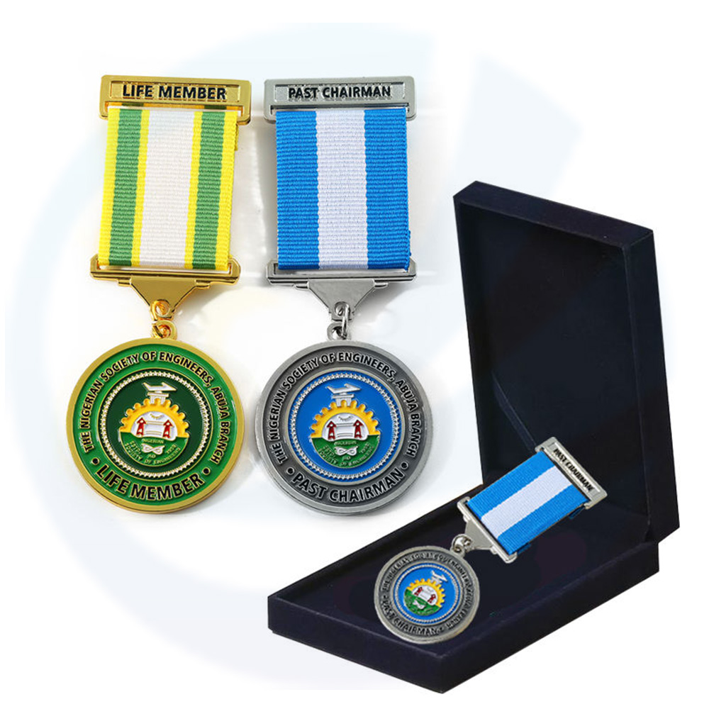 Medaglia di premi personalizzata all'ingrosso di fabbrica Medaglia e badge in velluto onore