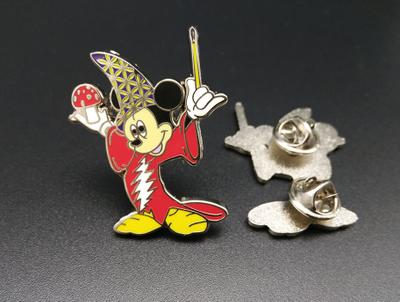 Badge a spillo a smalto morbido